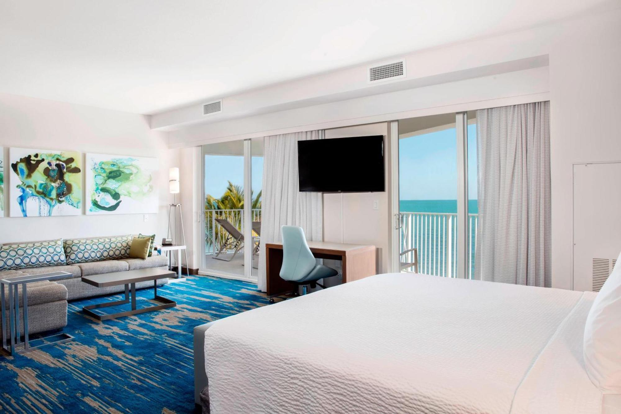 Courtyard By Marriott Faro Blanco Resort Marathon Esterno foto